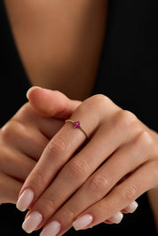 14 Ayar Minimal Taşlı Altın Yüzük