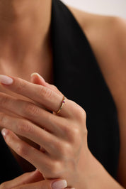 14 Ayar Minimal Tektaş Altın Yüzük