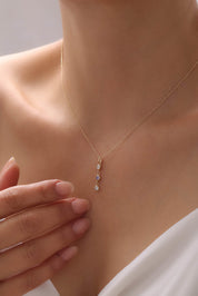 14 Ayar Mor Taşlı Altın Kolye