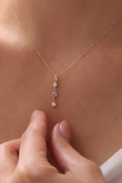 14 Ayar Mor Taşlı Altın Kolye