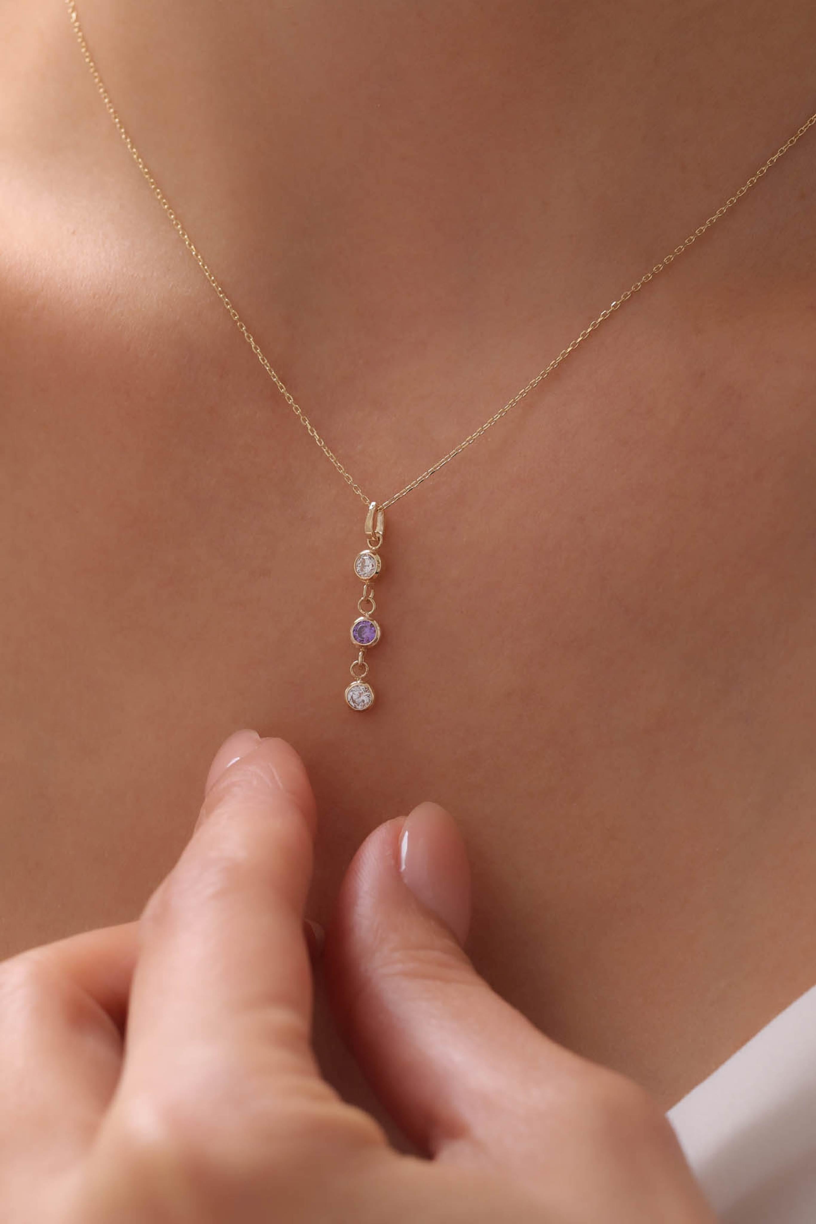 14 Ayar Mor Taşlı Altın Kolye