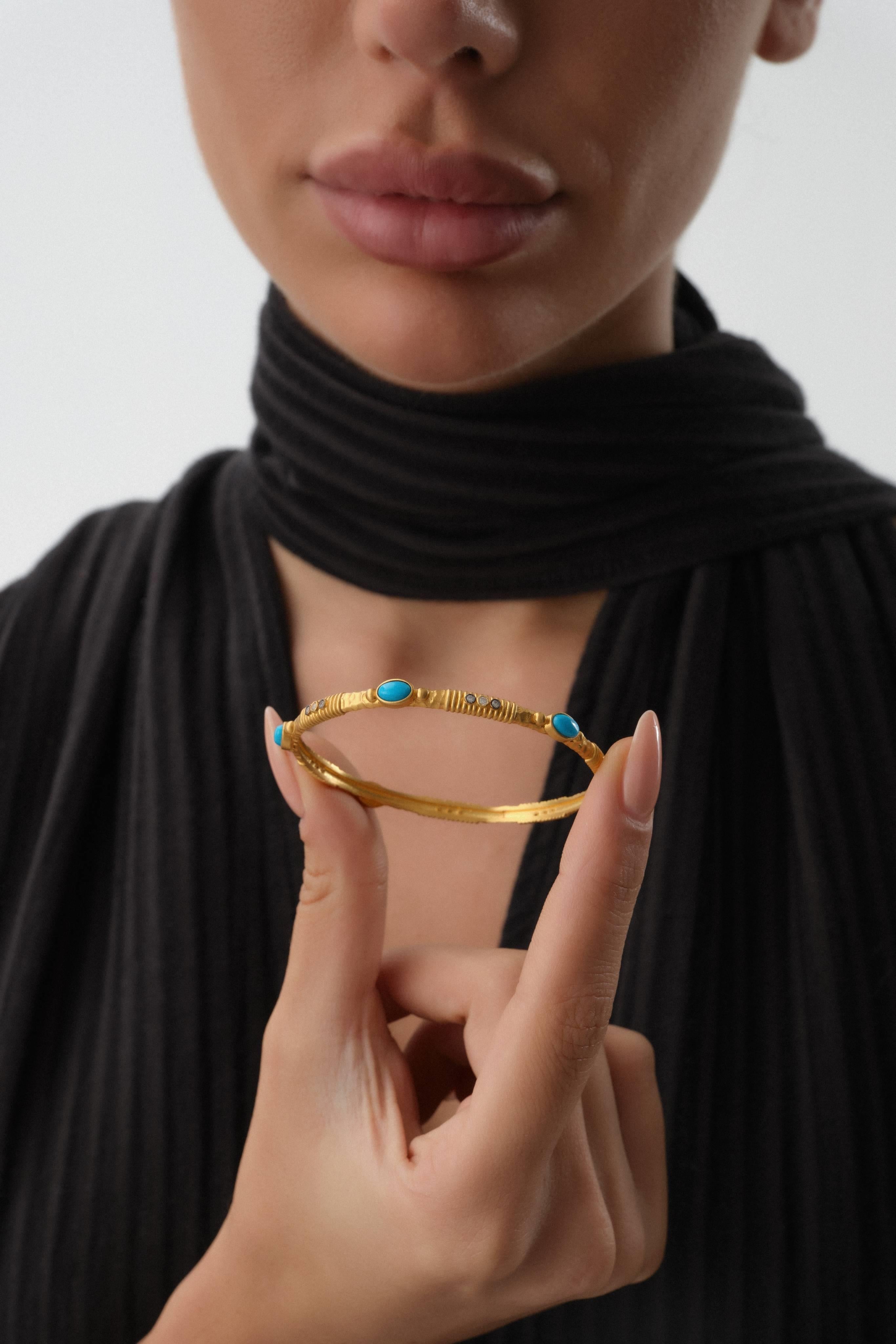 14 Ayar Pharaohs Halo Altın Kelepçe