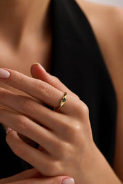 14 Ayar Renkli Taşlı Altın Yüzük