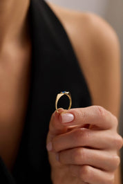 14 Ayar Renkli Taşlı Altın Yüzük