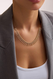 14 Ayar Sallantılı Tasarım Altın Kolye