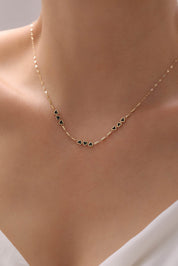 14 Ayar Siyah-Beyaz Mineli Altın Kolye