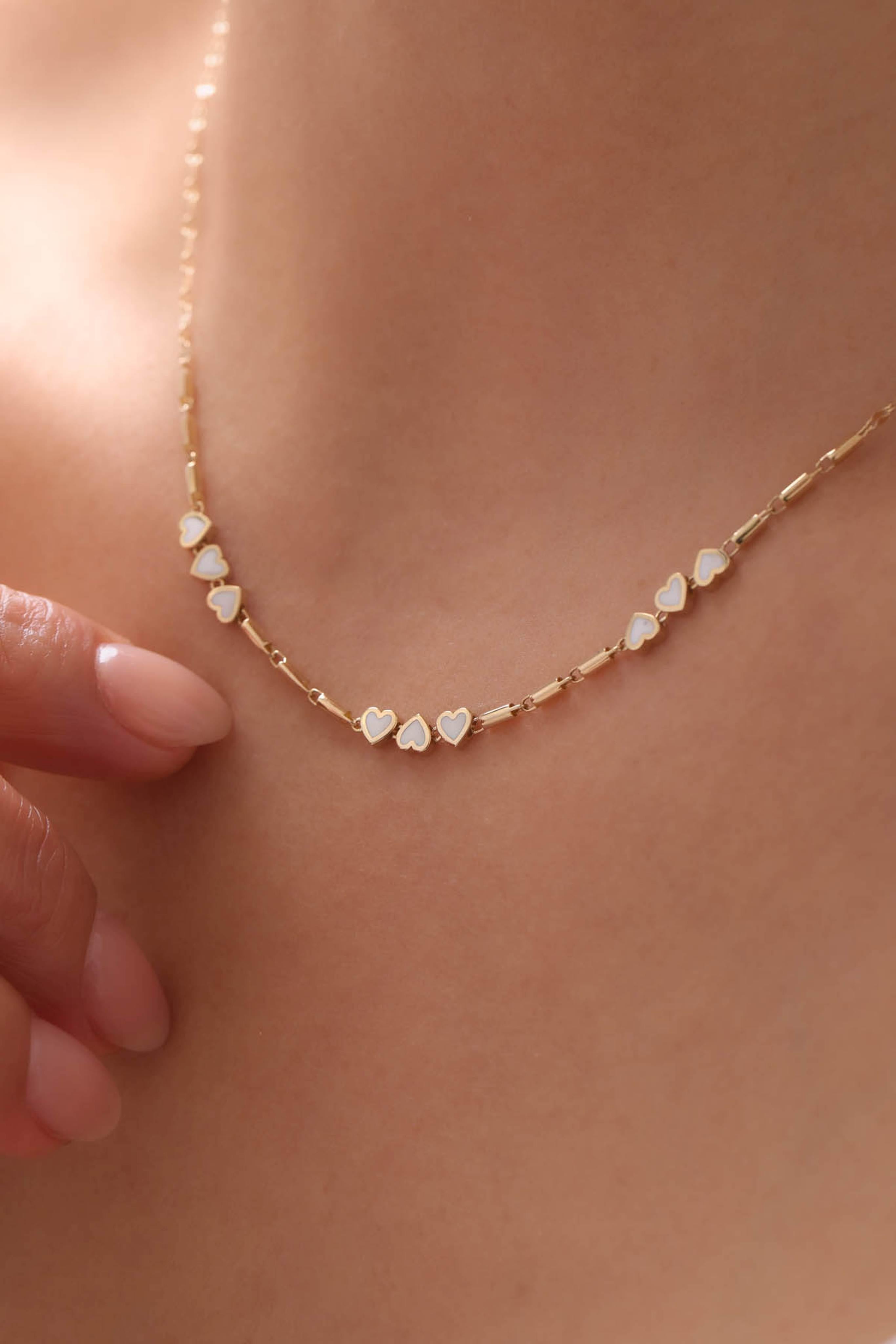 14 Ayar Siyah-Beyaz Mineli Altın Kolye