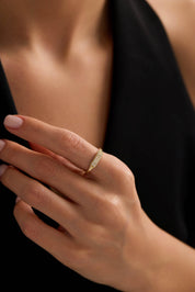 14 Ayar Tasarım Taşlı Altın Yüzük