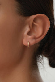 14 Ayar Taşlı Altın Halka Küpe