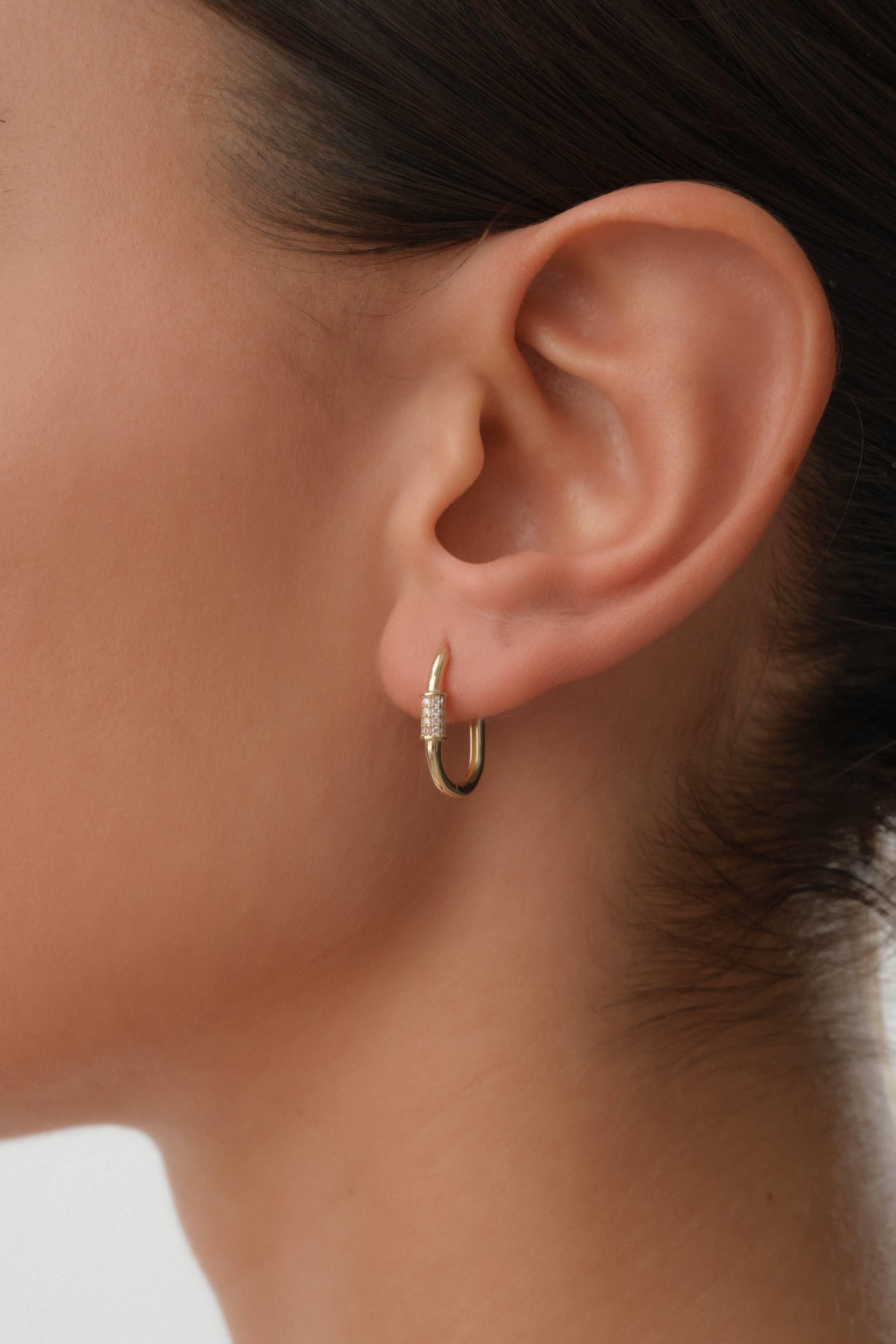 14 Ayar Taşlı Altın Halka Küpe