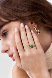 14 Ayar Taşlı Çiçek Altın Yüzük (Renk Seçenekleriyle)