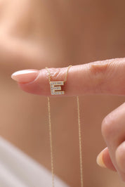 14 Ayar Taşlı Harf Altın Kolye