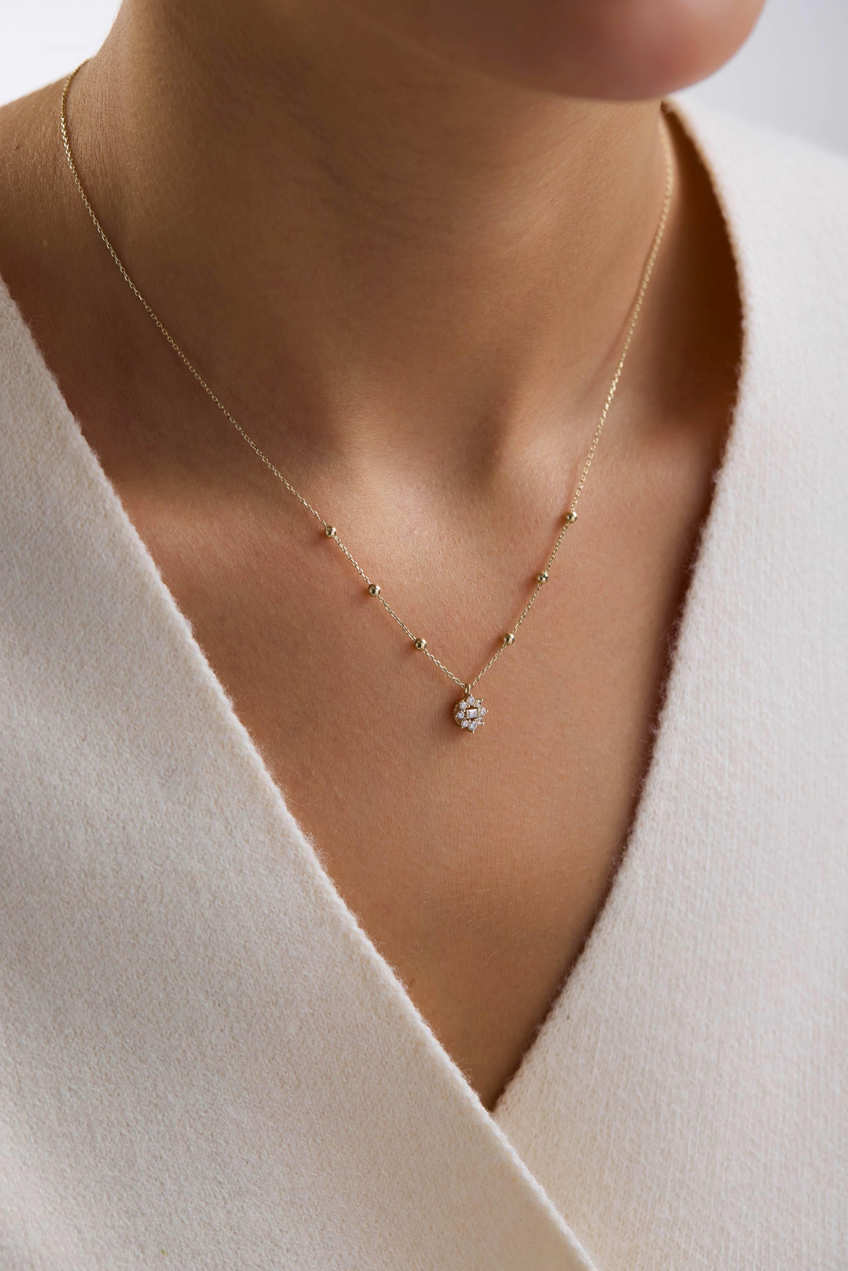 14 Ayar Taşlı Minimal Altın Kolye