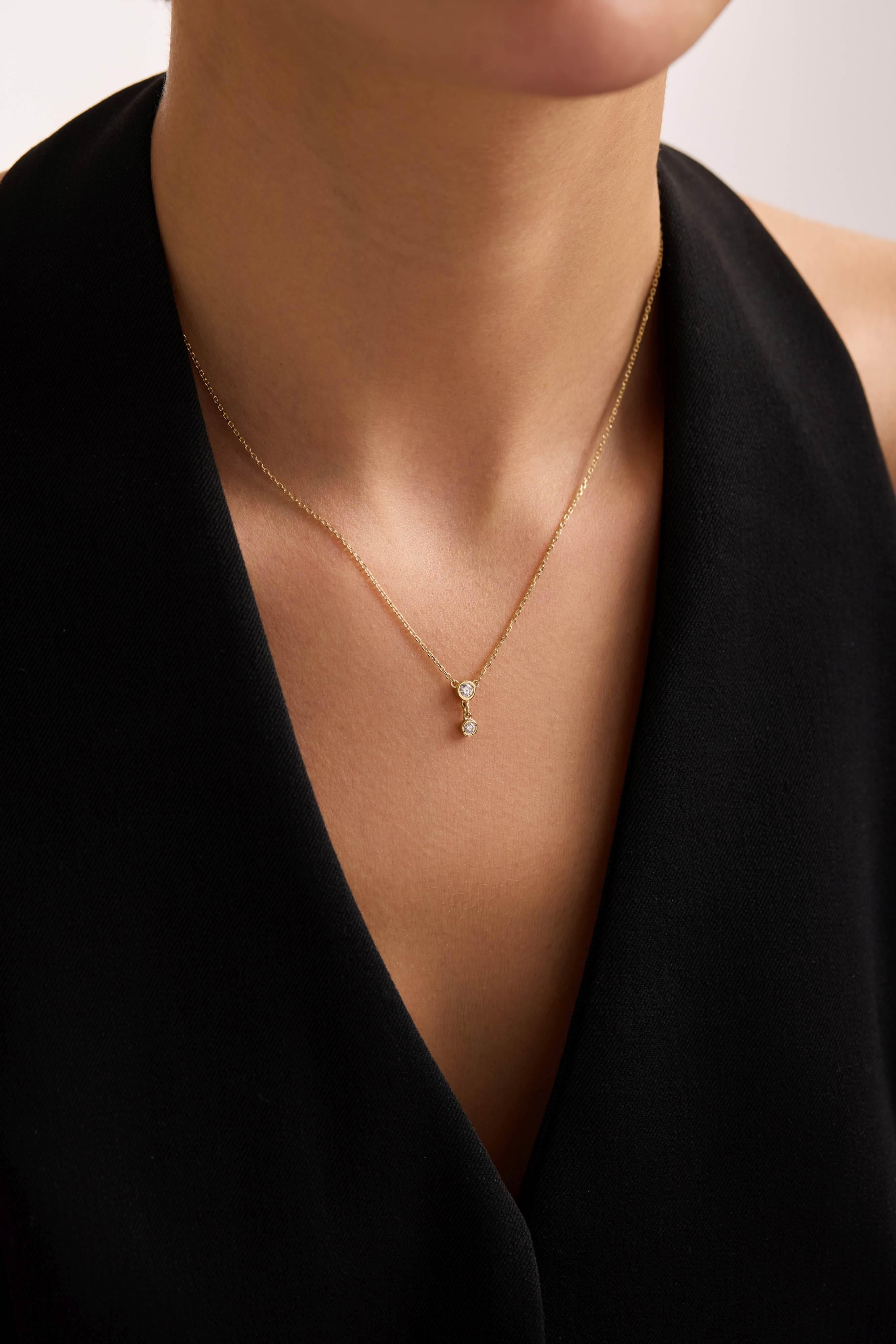 14 Ayar Taşlı Sallantılı Tasarım Altın Kolye