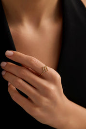 14 Ayar Taşlı Tasarım Altın Yüzük