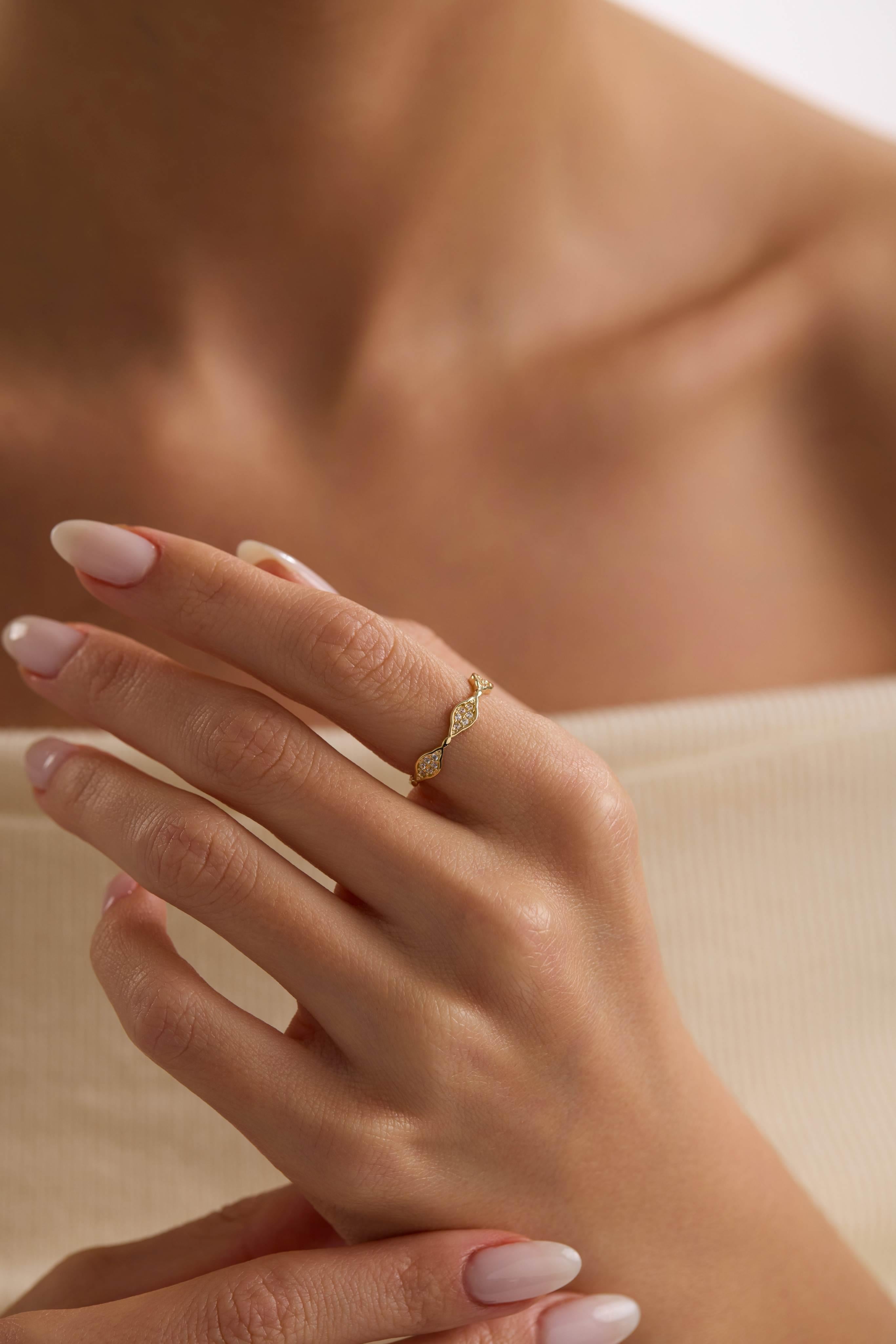 14 Ayar Taşlı Tasarım Altın Yüzük