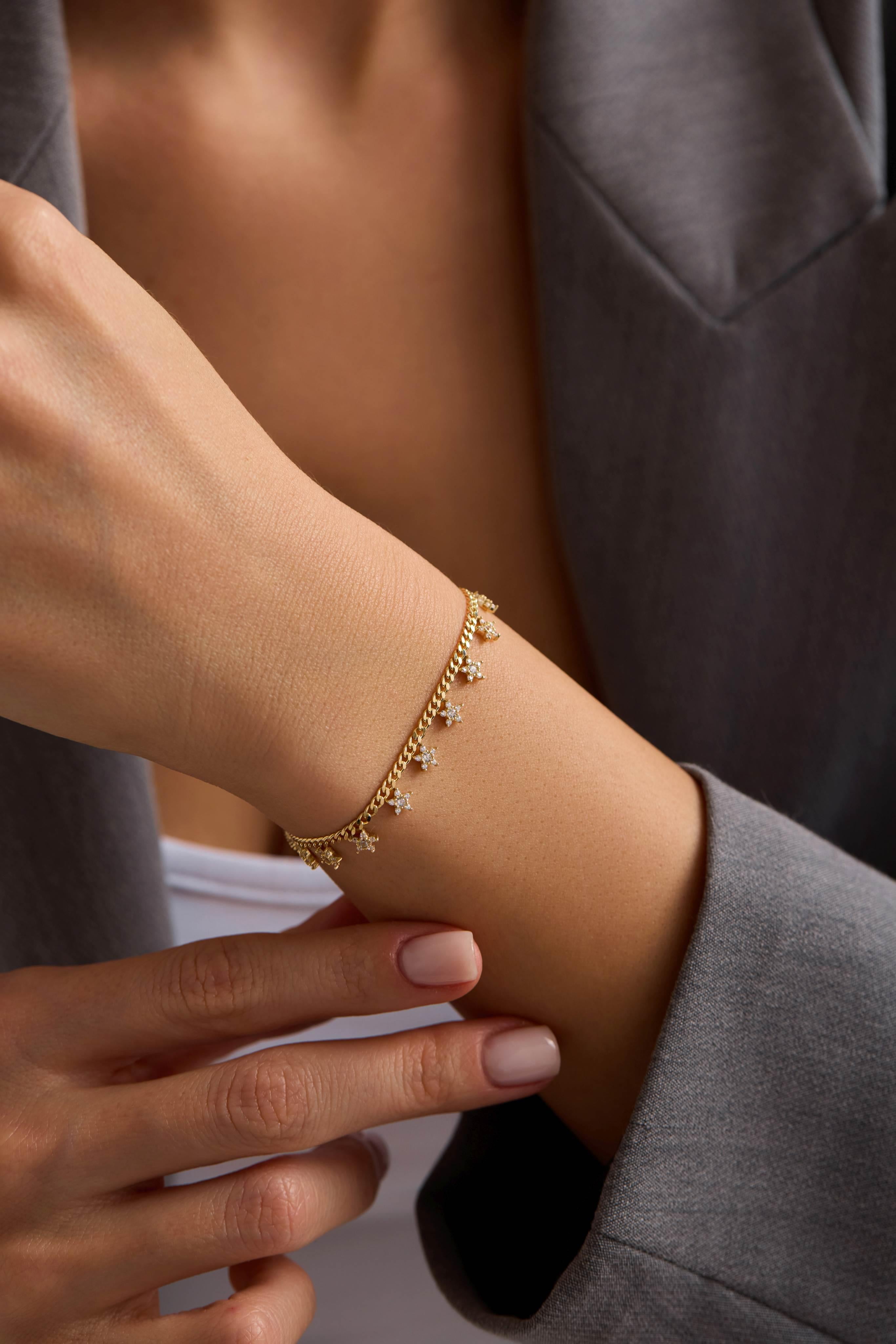 14 Ayar Taşlı Yıldız Zincir Altın Set