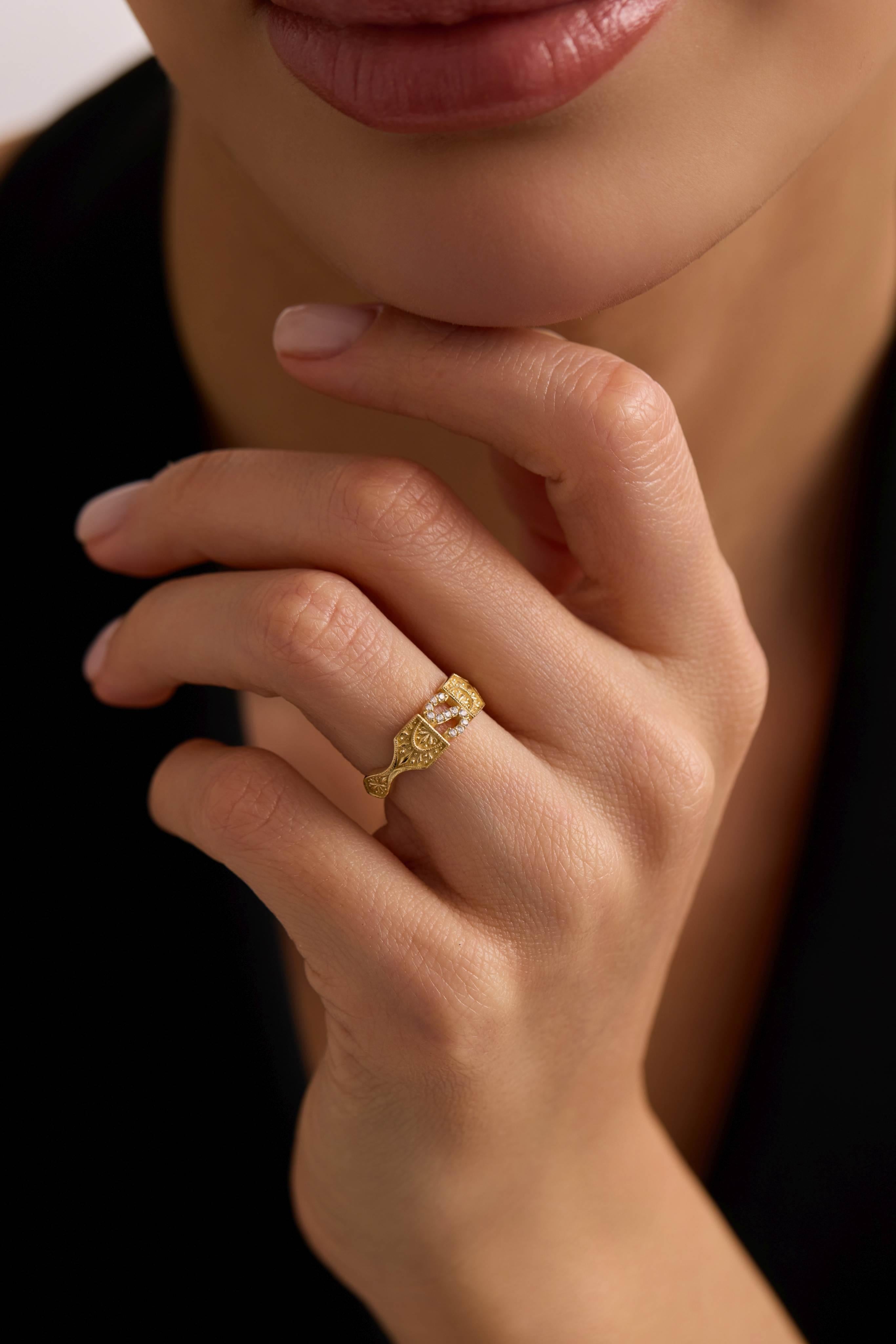 14 Ayar Vintage Harf Altın Yüzük