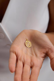 14 Ayar Vintage Harf Kolye Ucu