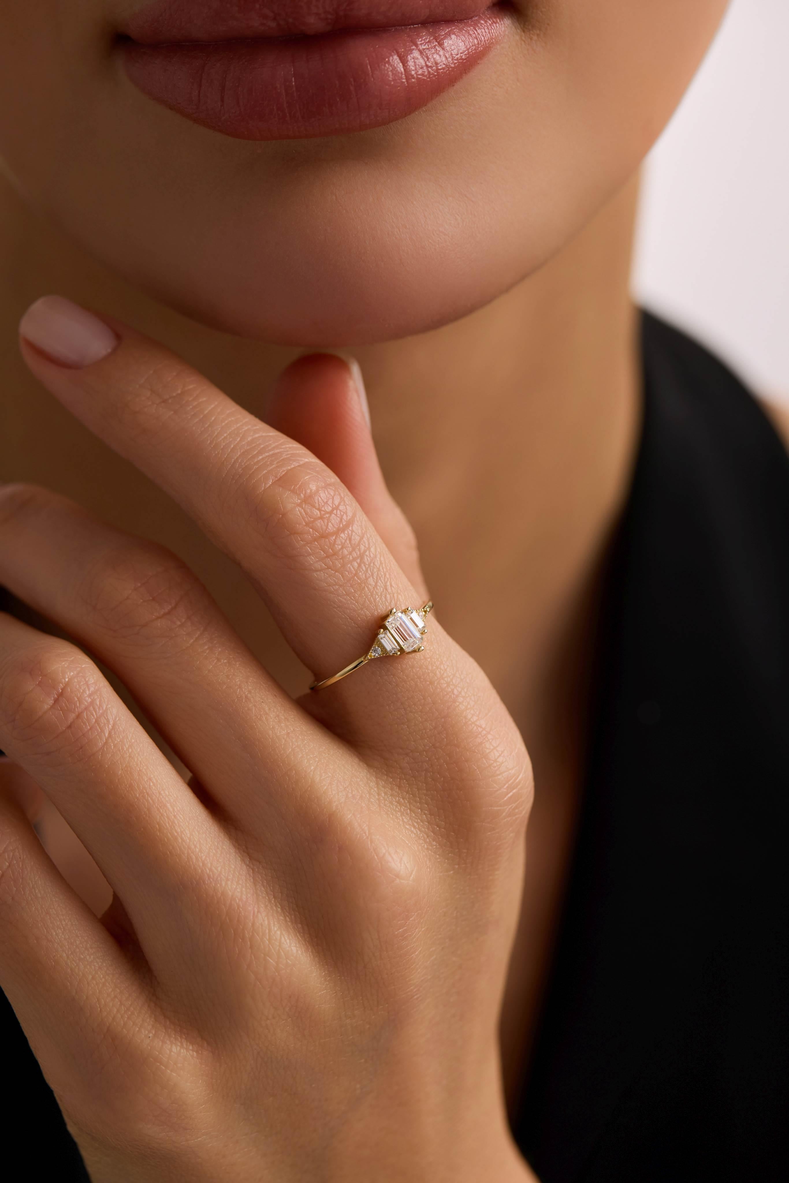 14 Ayar Vintage Renkli Taşlı Altın Yüzük