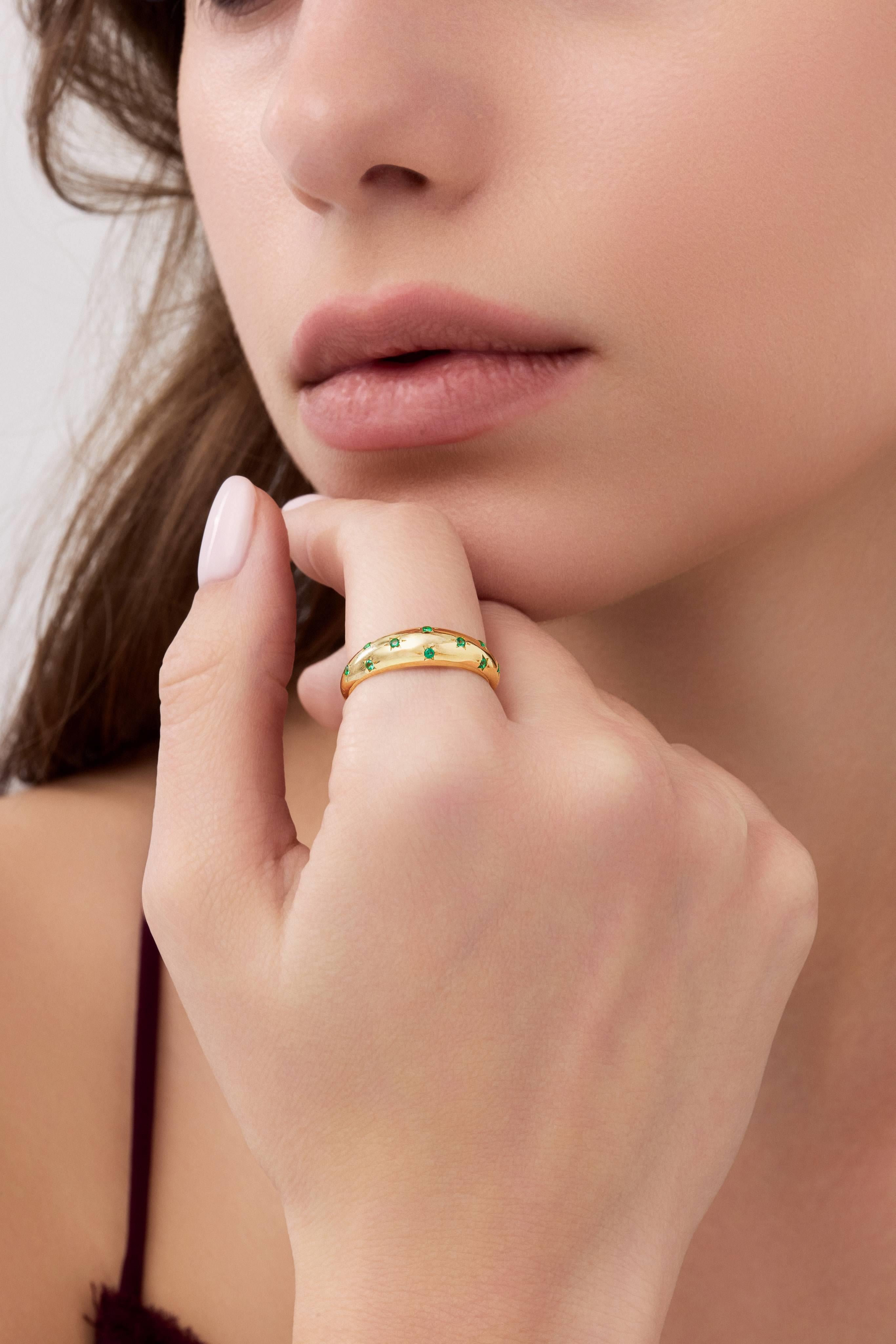 14 Ayar Yeşil Taşlı Tasarım Altın Yüzük