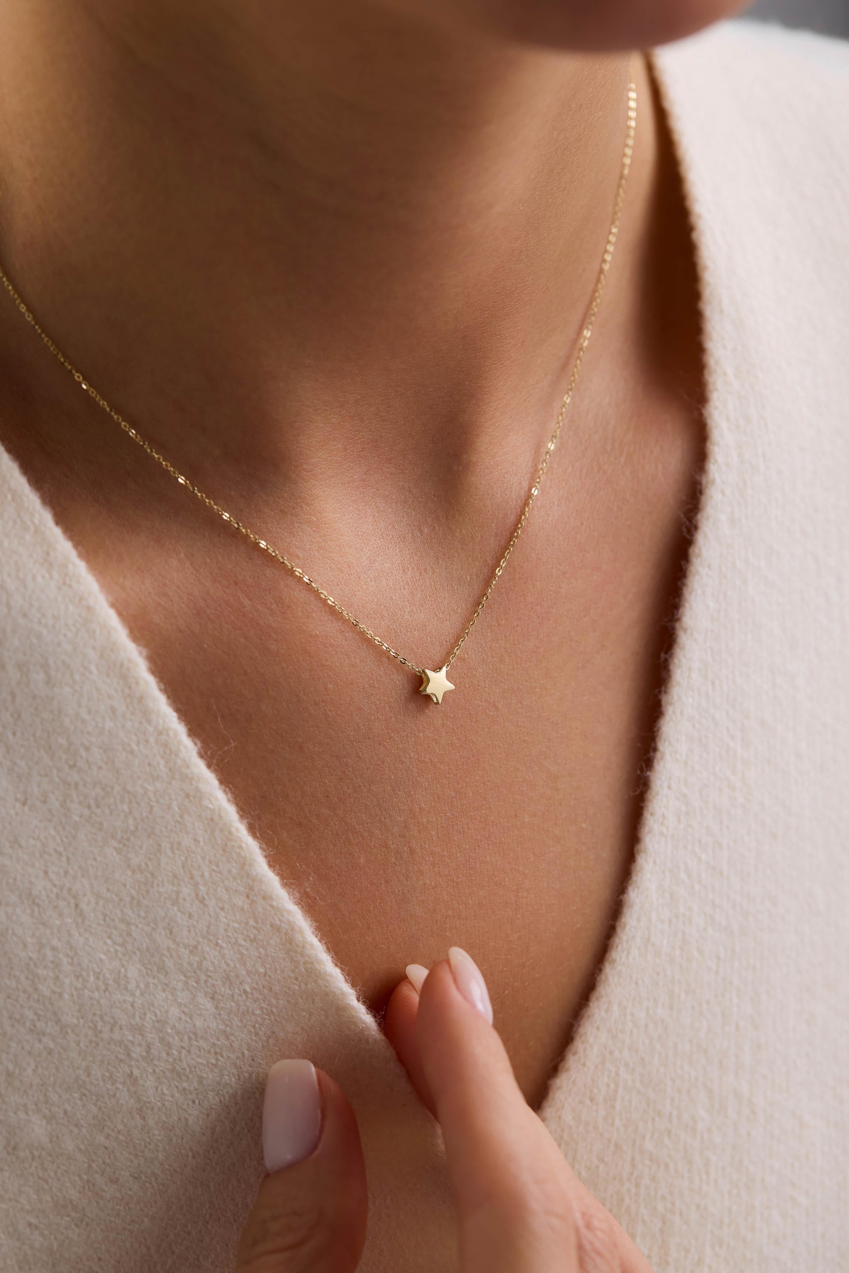 14 Ayar Yıldız Altın Kolye