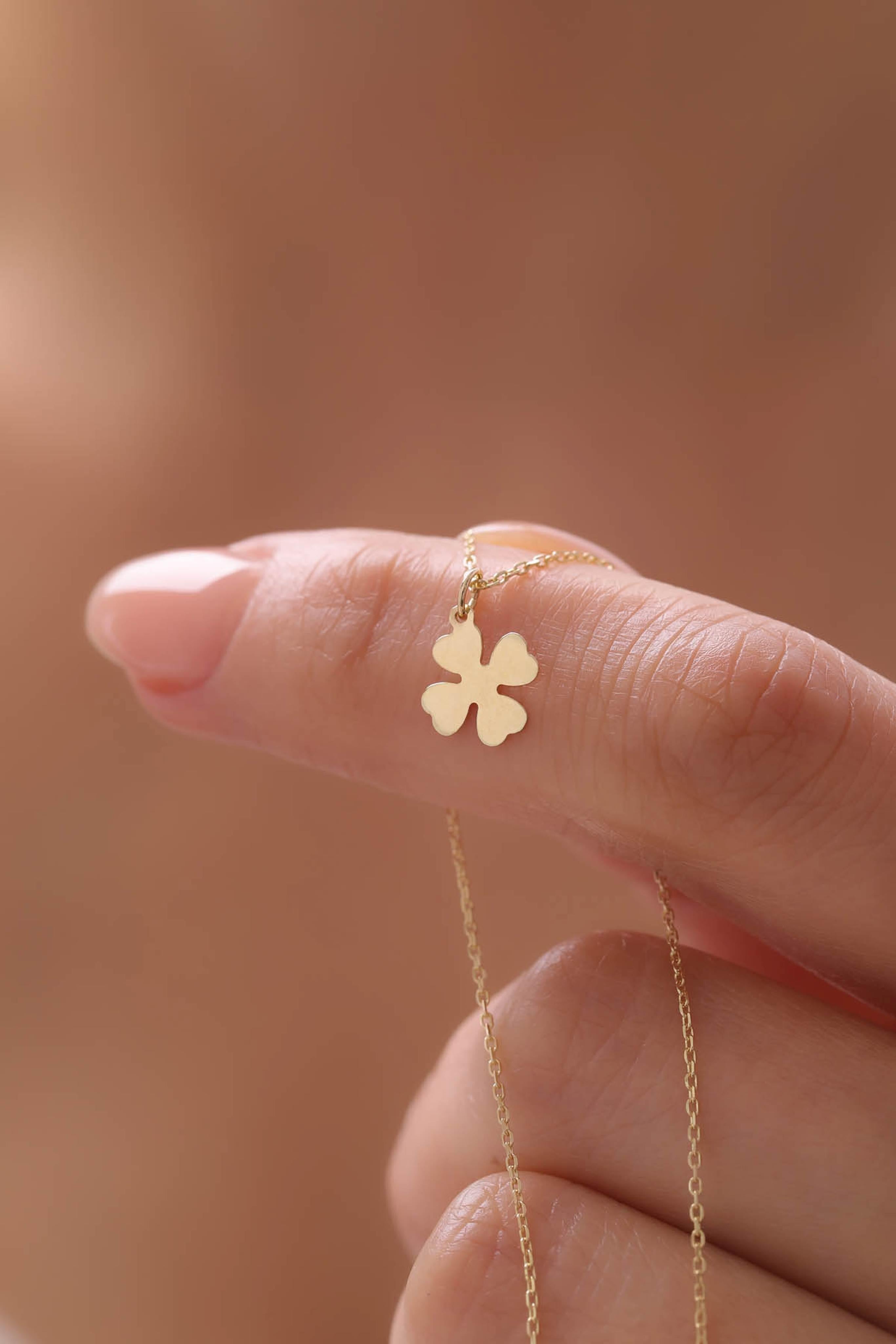 14 Ayar Yonca Altın Kolye