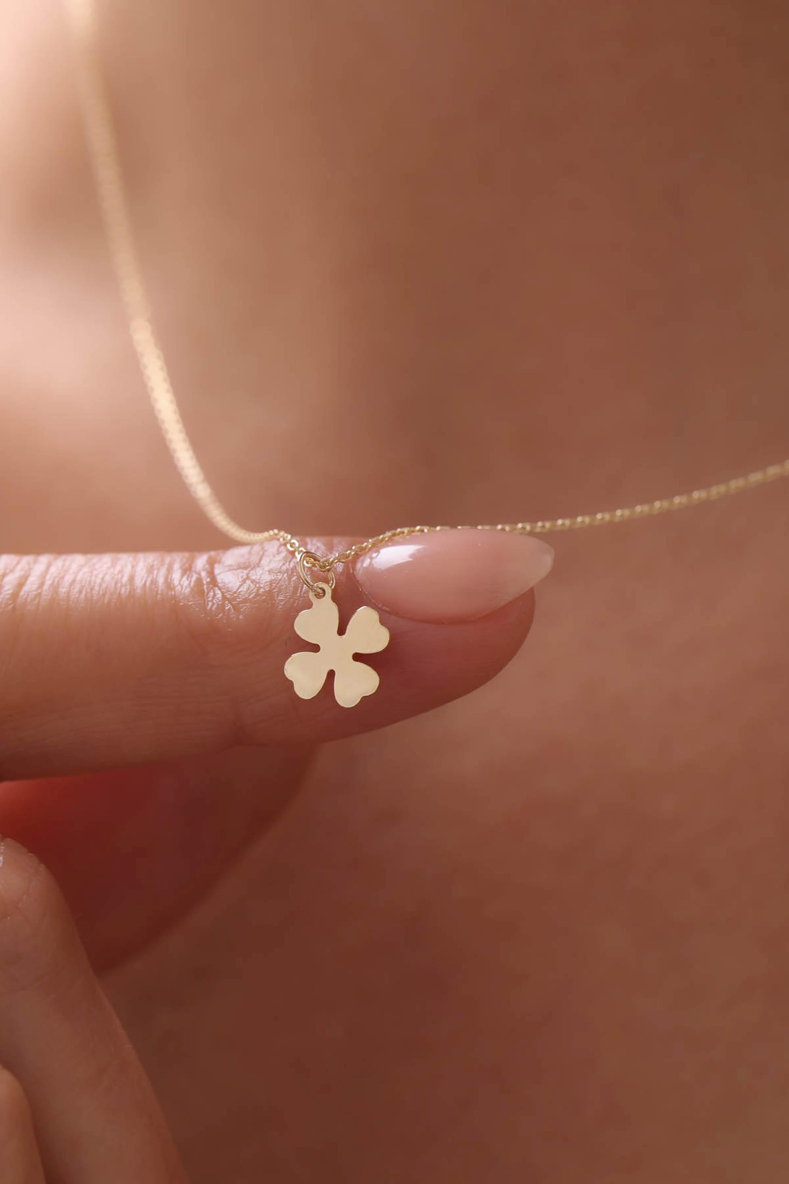 14 Ayar Yonca Altın Kolye