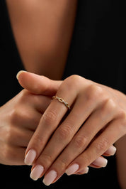 14 Ayar Zincir Taşlı Altın Yüzük (Renk Seçenekleriyle)