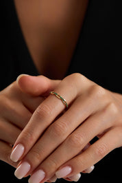 14 Ayar Zincir Taşlı Altın Yüzük (Renk Seçenekleriyle)