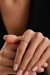 14 Ayar Zincir Taşlı Altın Yüzük (Renk Seçenekleriyle)