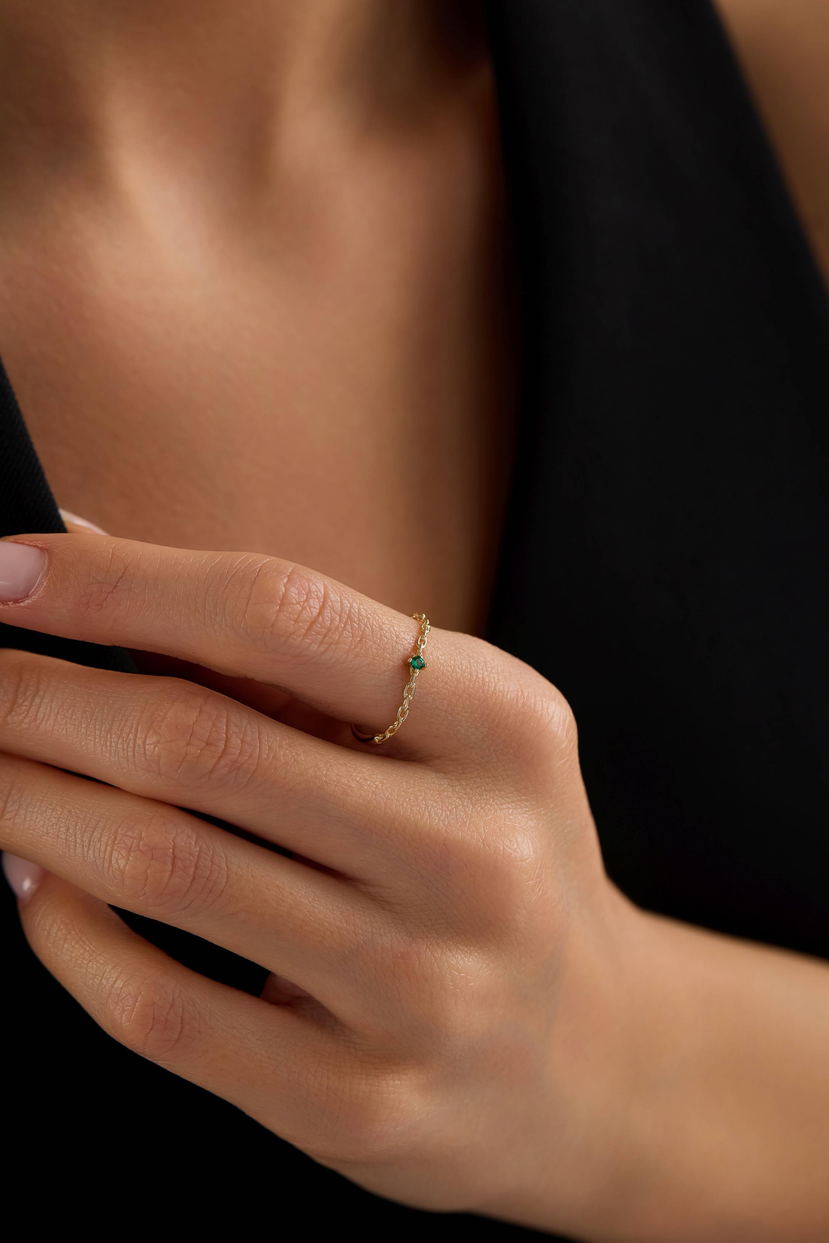 14 Ayar Zincir Taşlı Altın Yüzük (Renk Seçenekleriyle)