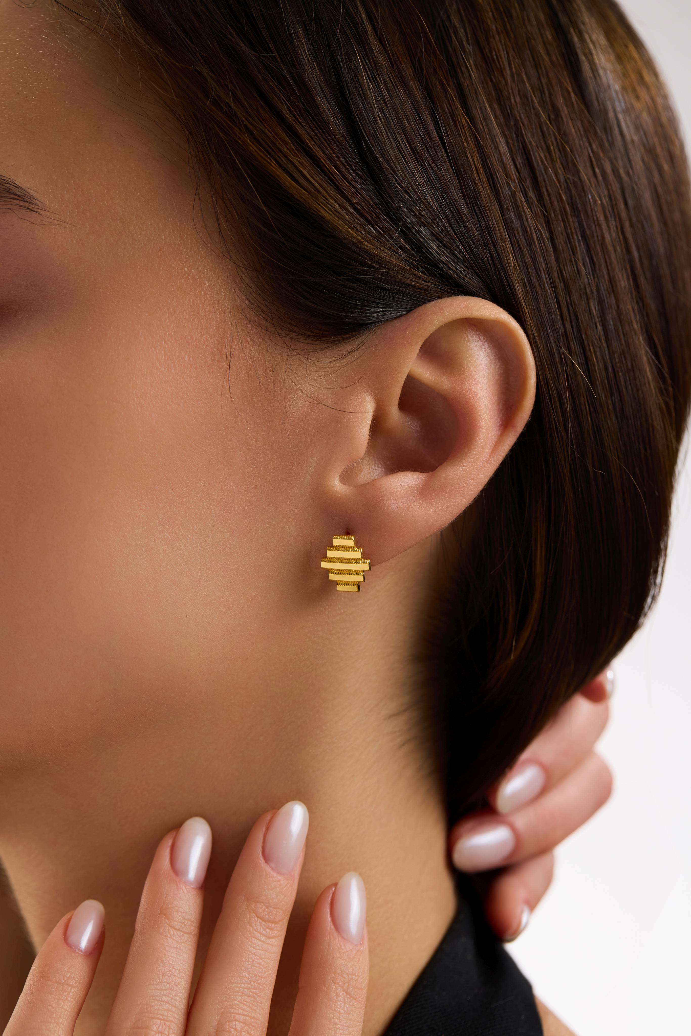 22 Ayar Ajda Altın Küpe