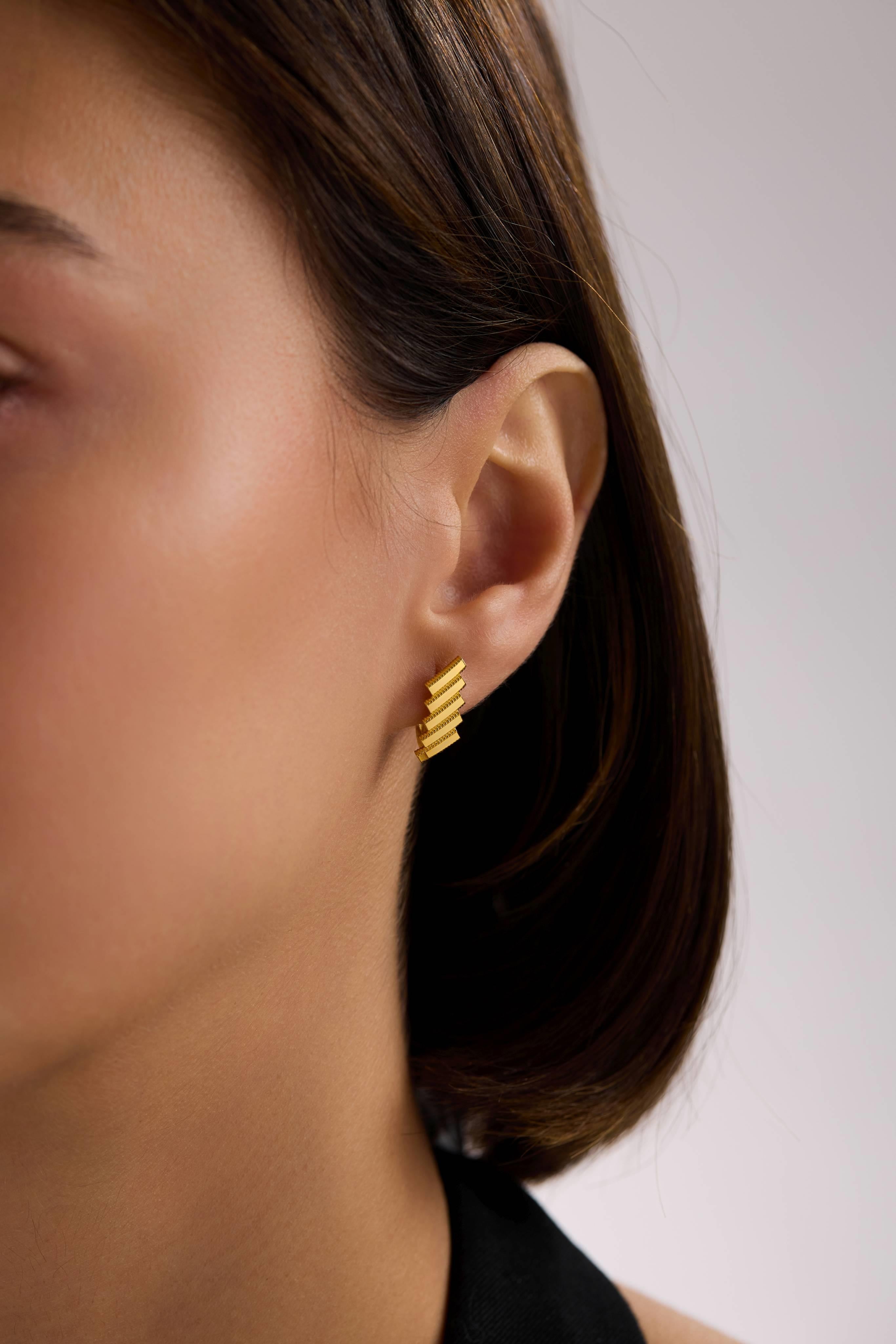 22 Ayar Ajda Altın Küpe