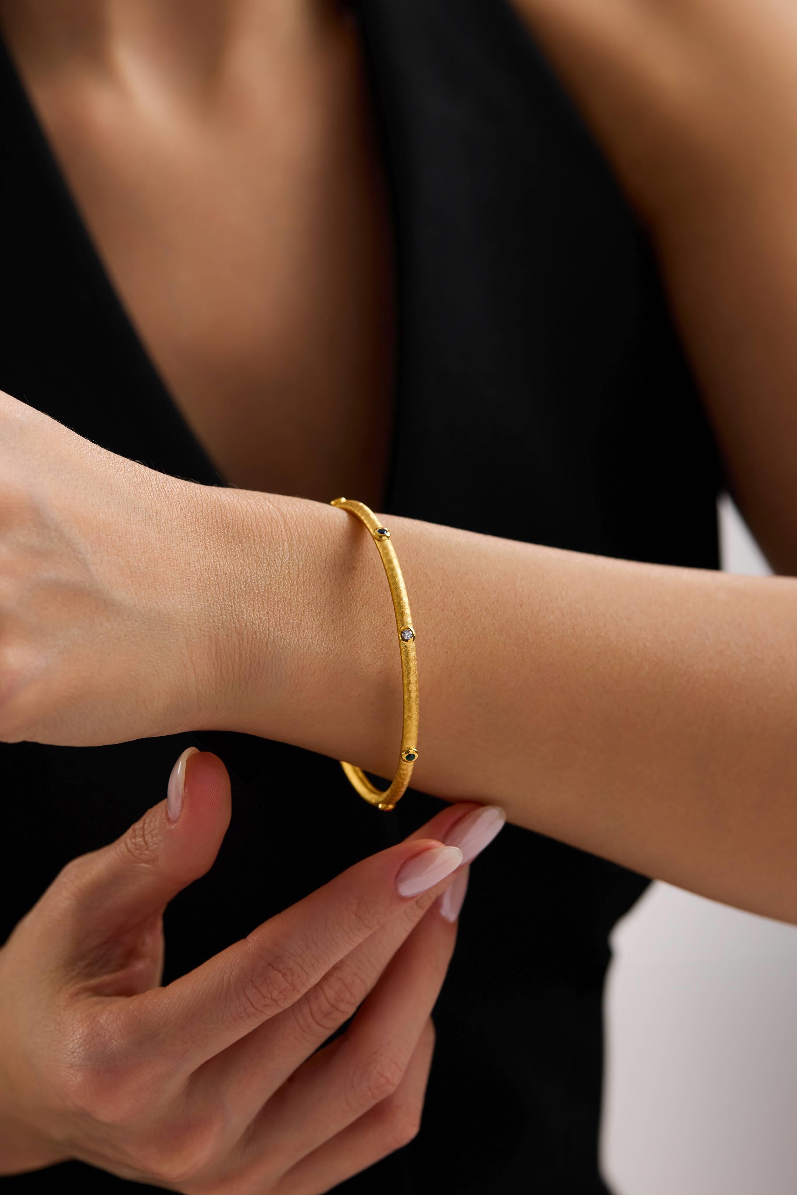 22 Ayar Antik Renkli Taşlı Altın Kelepçe