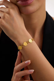 22 Ayar Dorikalı Dokuzlu Tuğralı Altın Bileklik