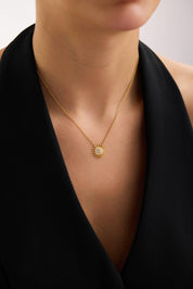 22 Ayar Güneş Altın Kolye