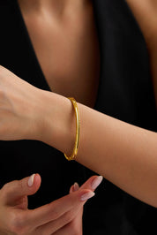 22 Ayar Kalemli Ezme Altın Kelepçe