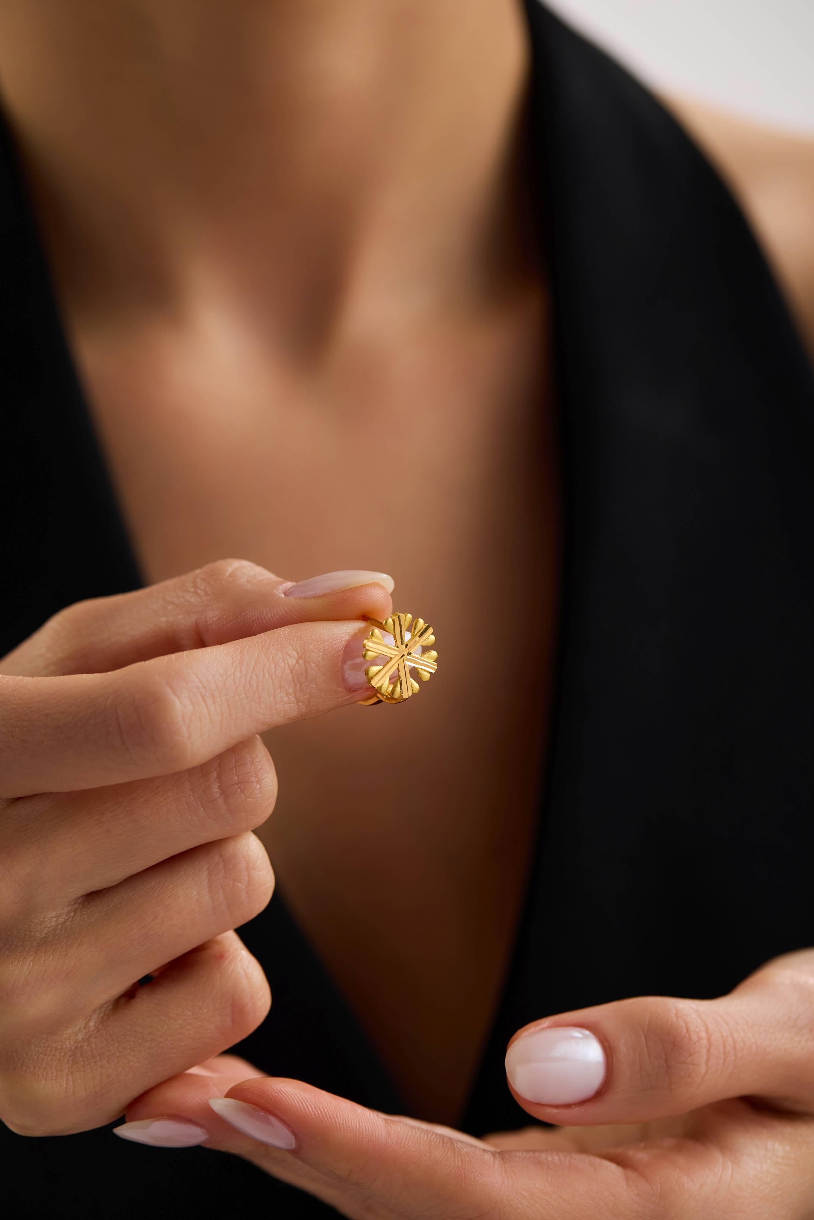 22 Ayar Kar Tanesi Altın Küpe