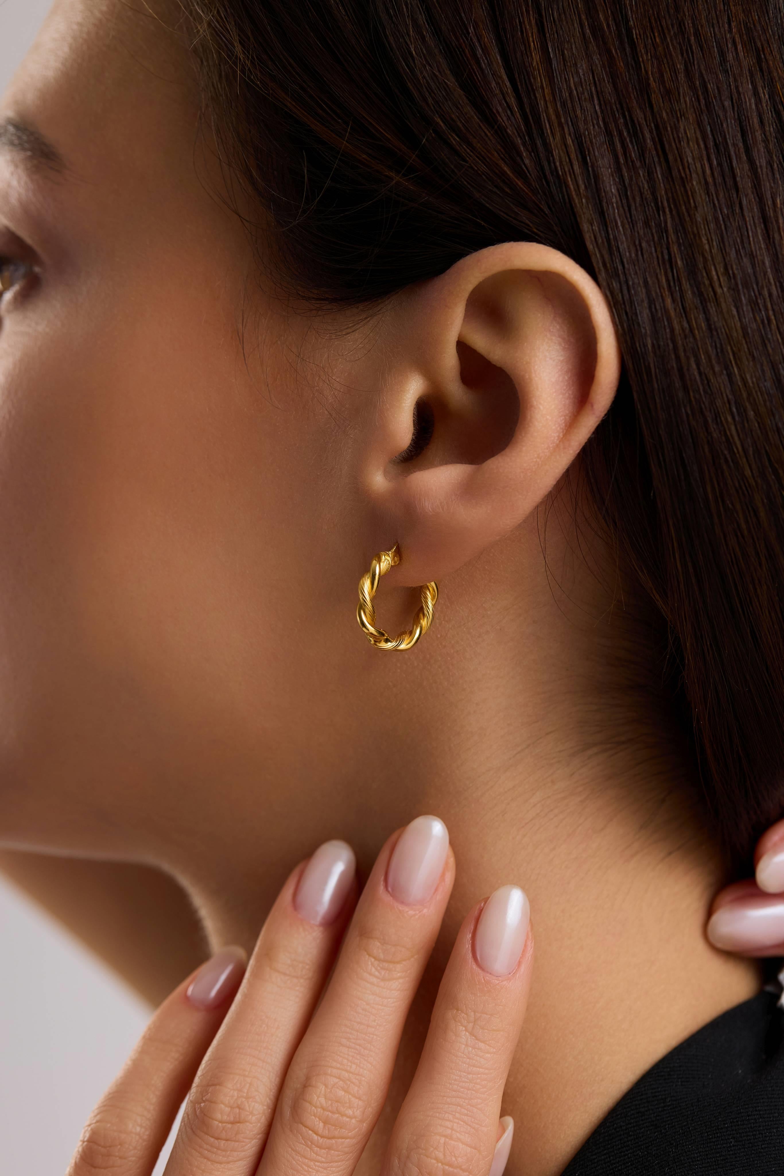 22 Ayar Sarmal Altın Küpe