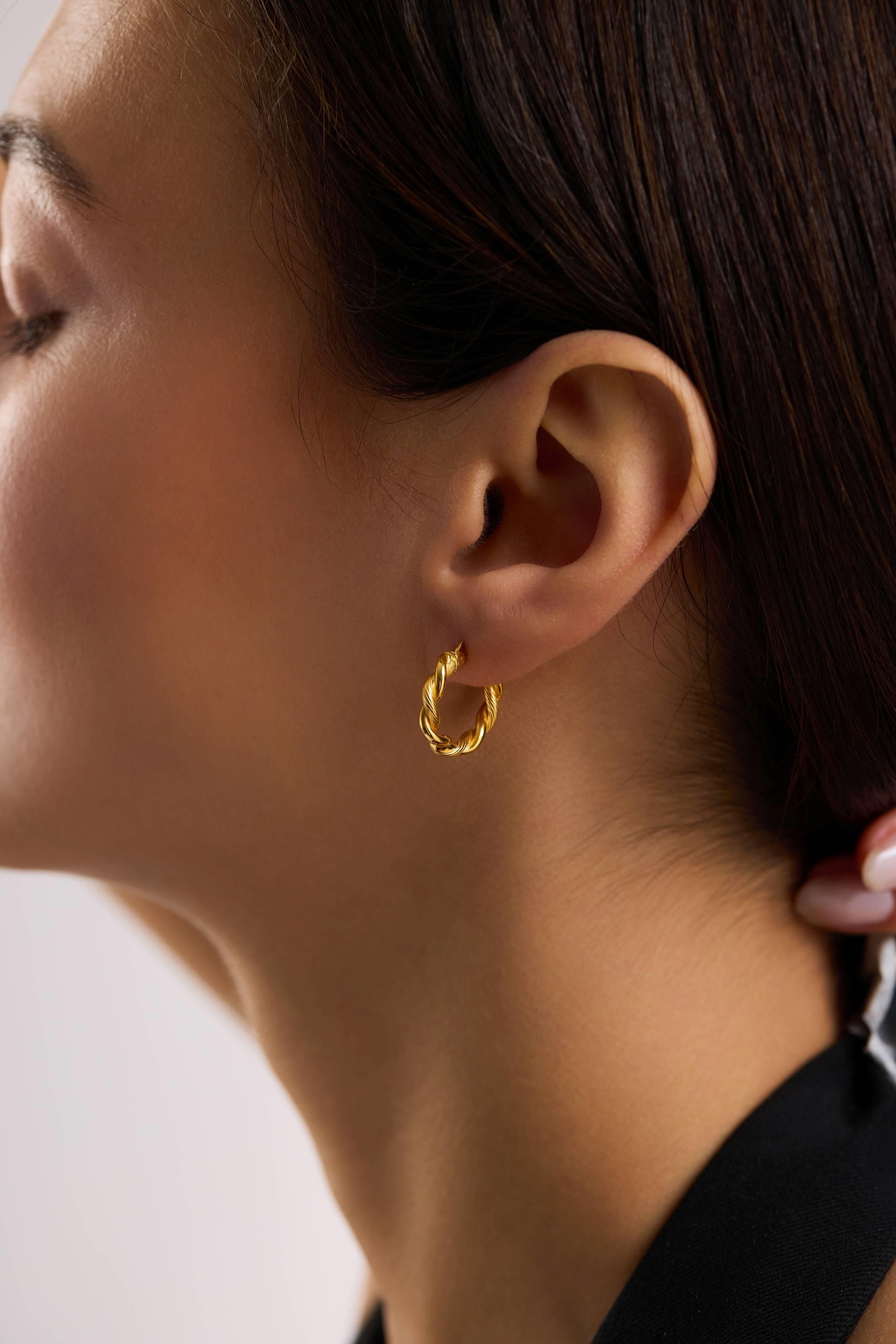 22 Ayar Sarmal Altın Küpe