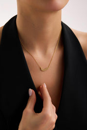 22 Ayar Taşlı Yaprak Altın Kolye