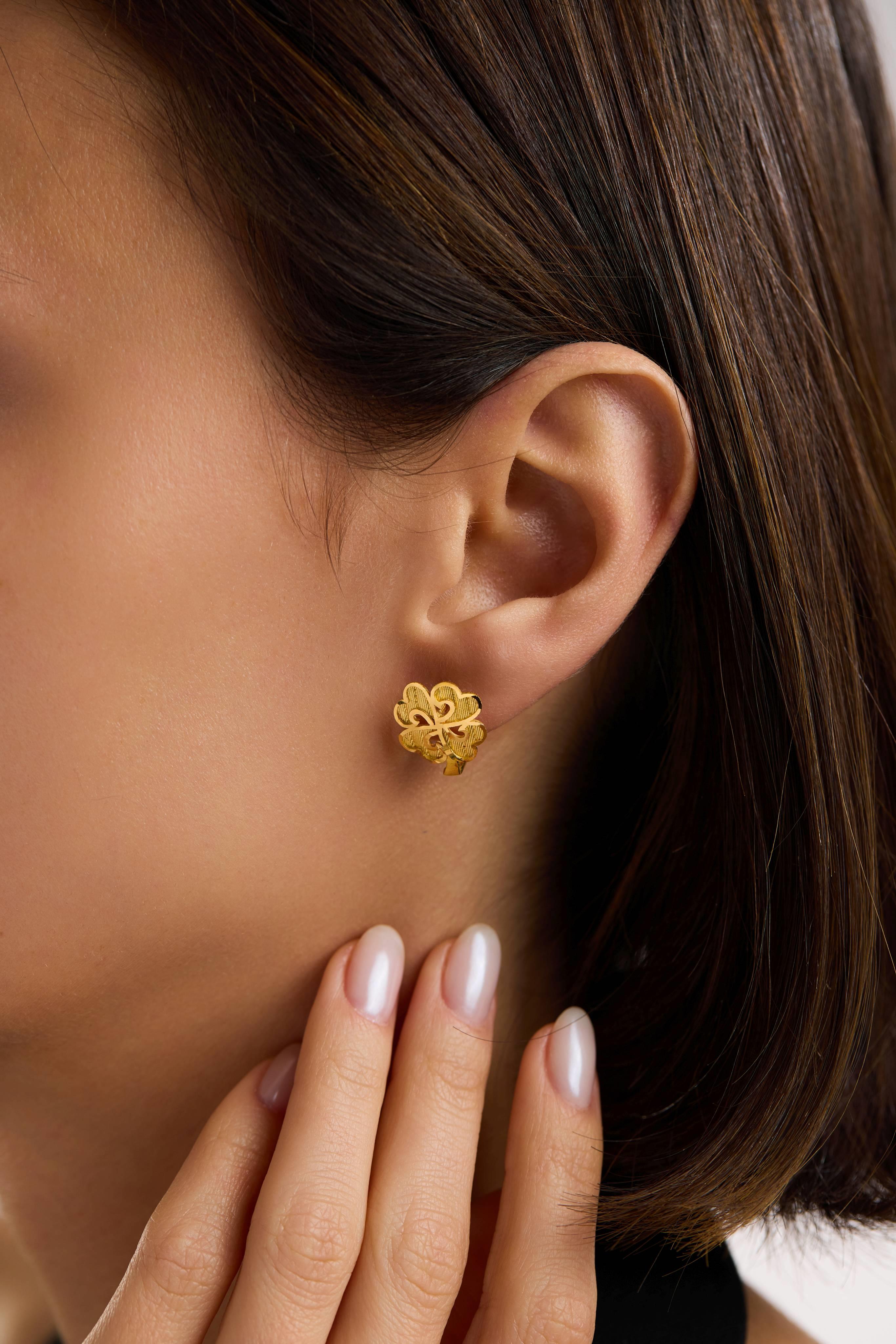 22 Ayar Yonca Altın Küpe