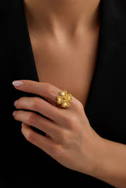 22 Ayar Yonca Altın Yüzük