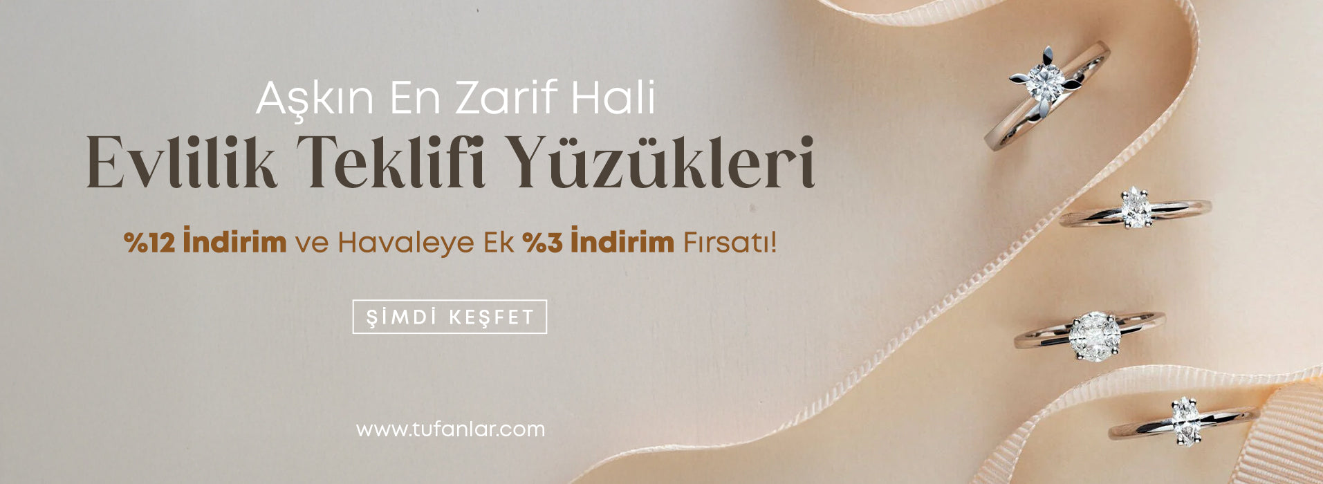 28_Evlilik_Teklifi_Yuzukler.jpg