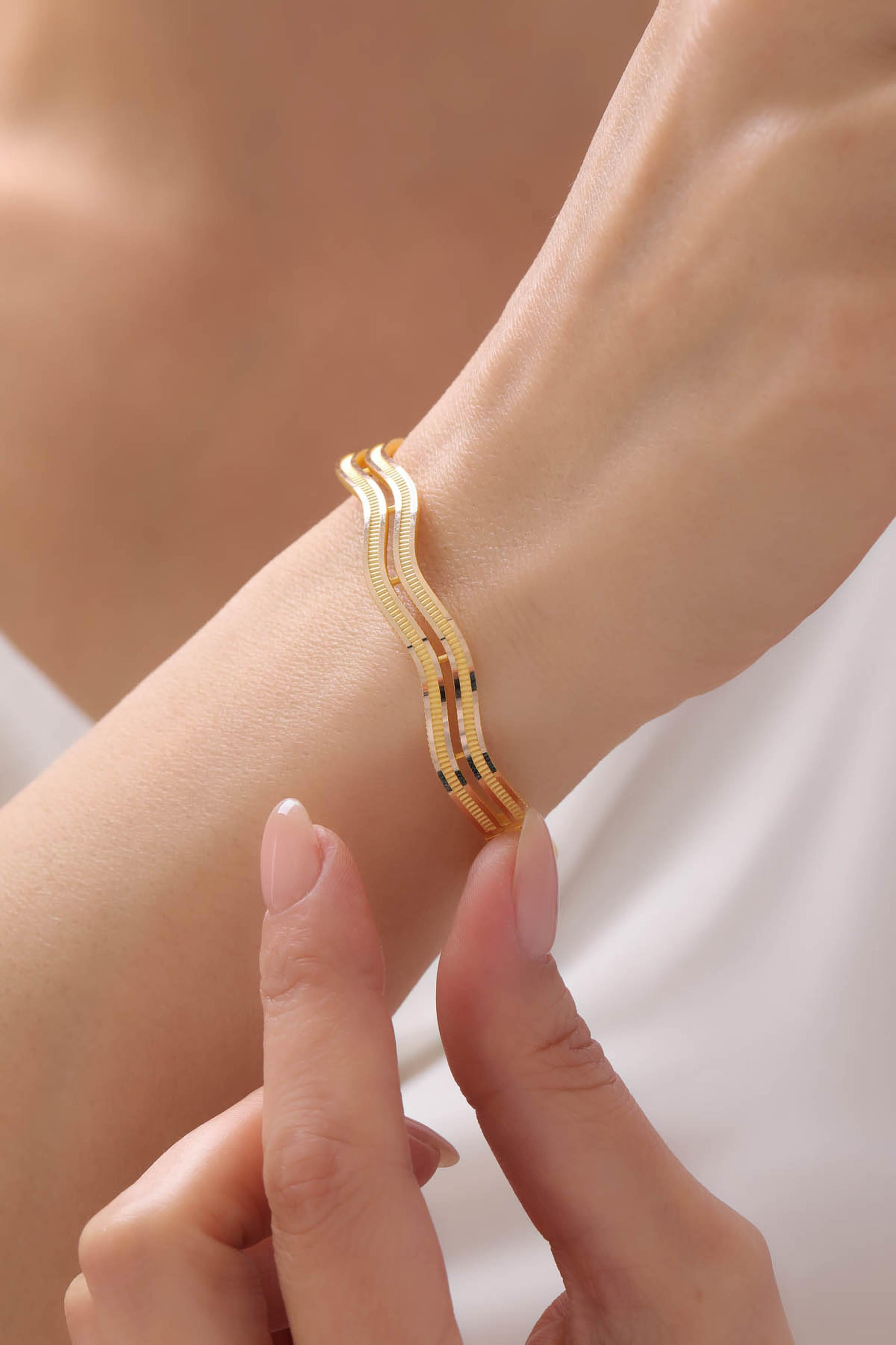 8 Ayar Ajda Altın Kelepçe