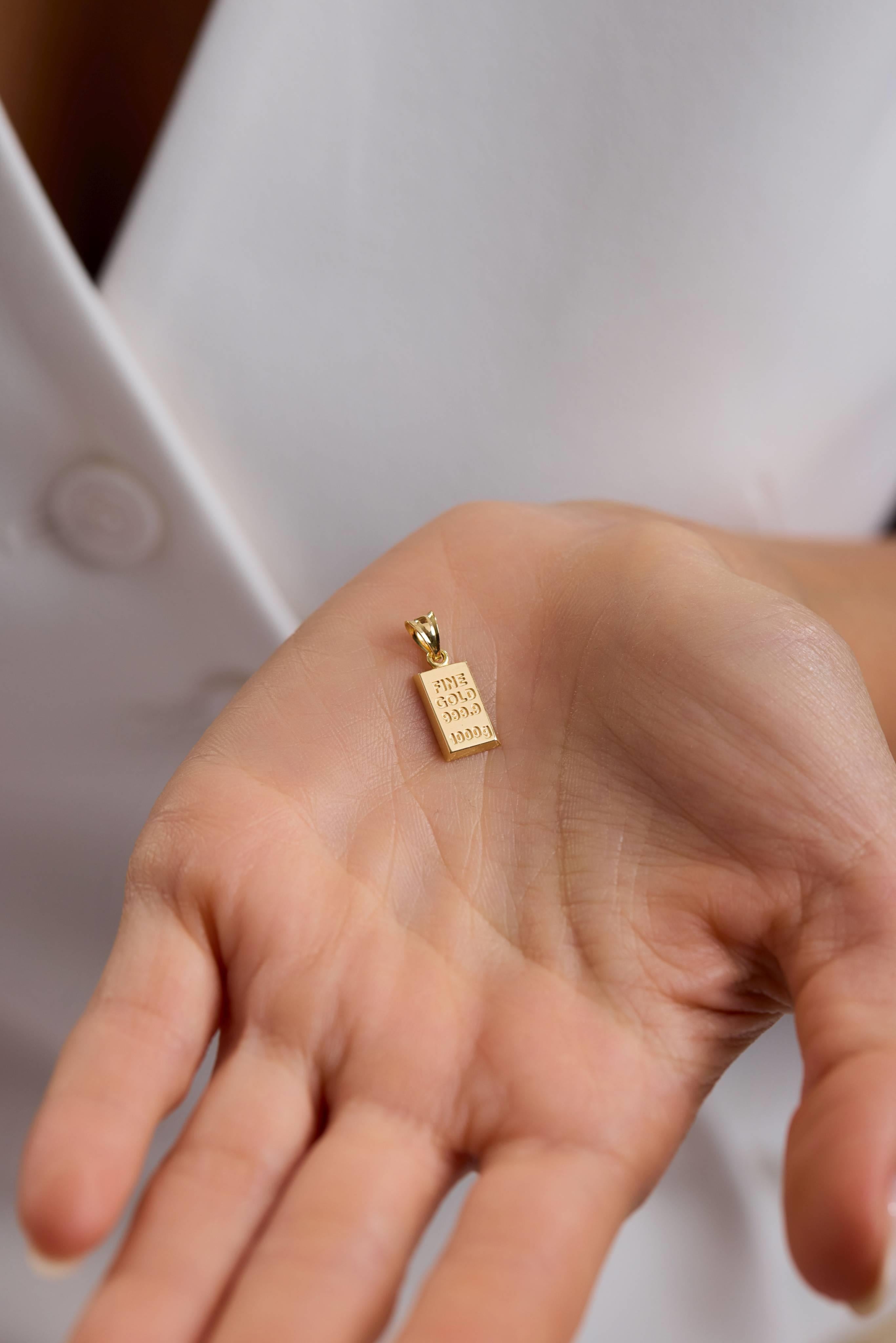 8 Ayar Külçe Altın Kolye Ucu