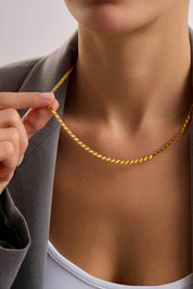 8 Ayar Pullu Altın Zincir Set