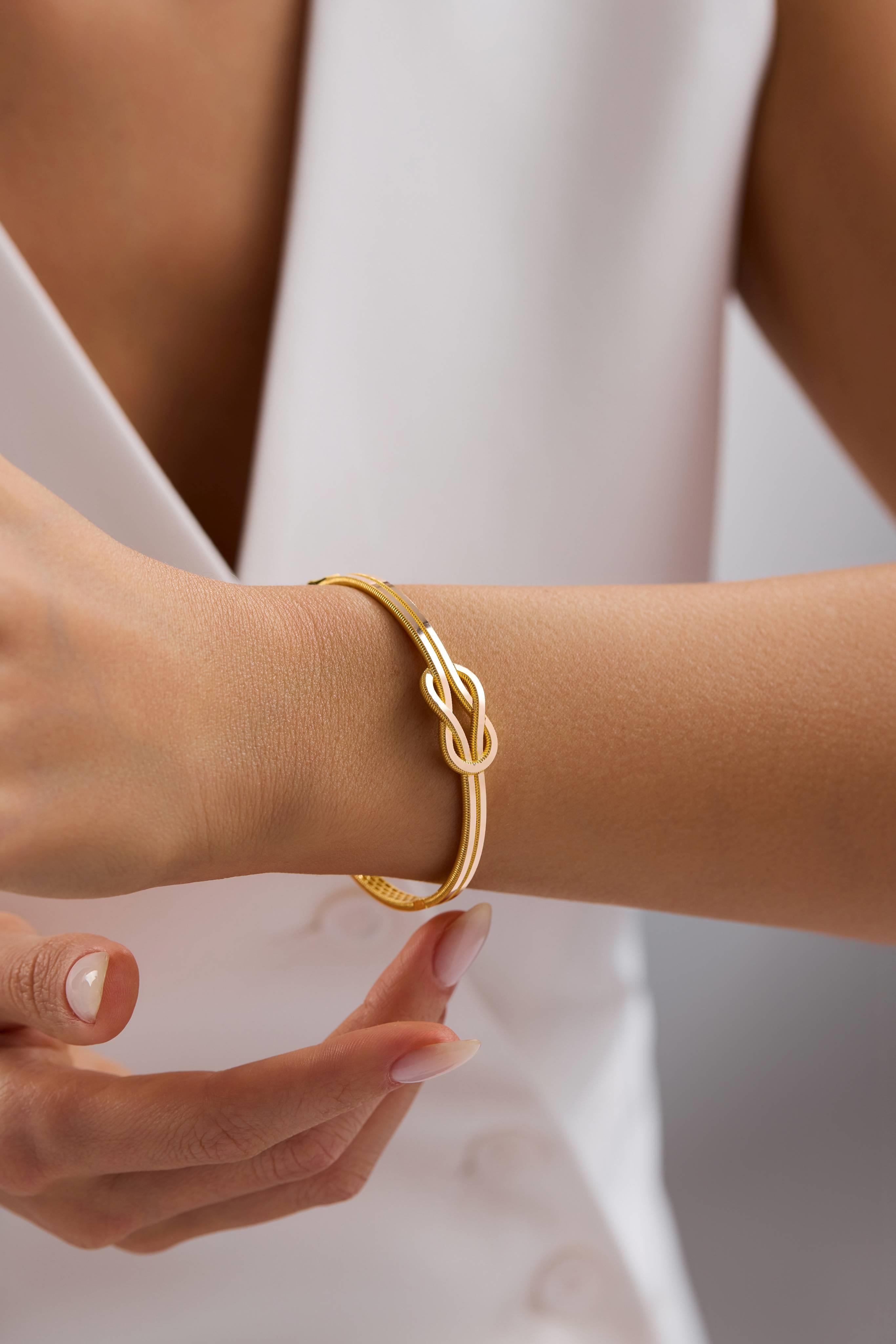 8 Ayar Sarmal Altın Kelepçe