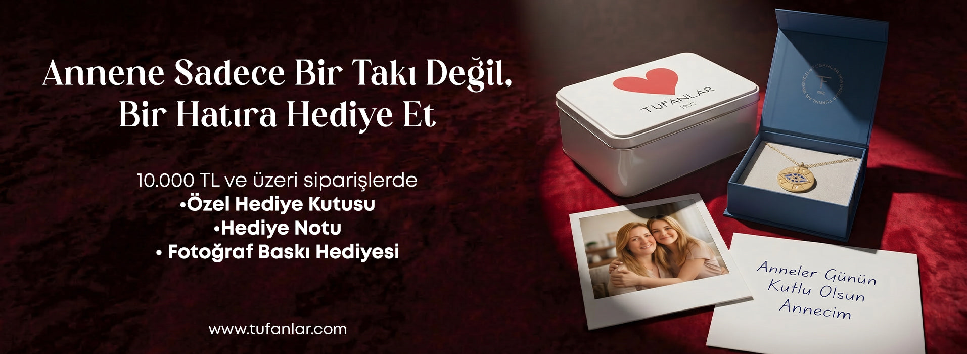 Anneler_Gunu_Hediye_Kutusu_ed1e9a41-db7b-47a6-aebd-071eeb889ab9.jpg
